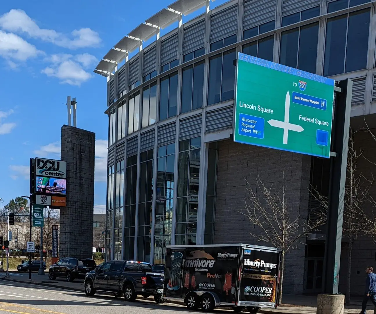 A sign going to Lincoln Square